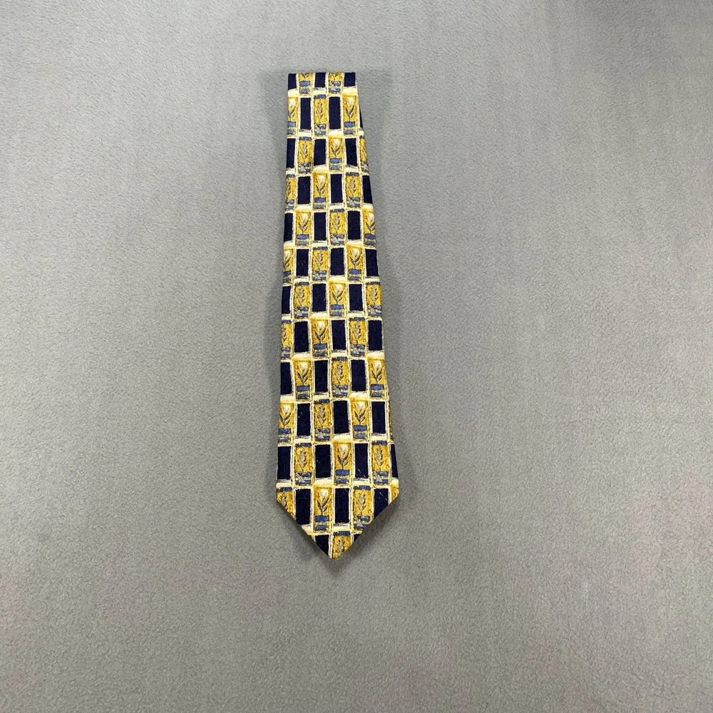 Vintage 90s Ermenegildo Zegna Mens Necktie 100%‎ Silk Navy Gold Floral Italy